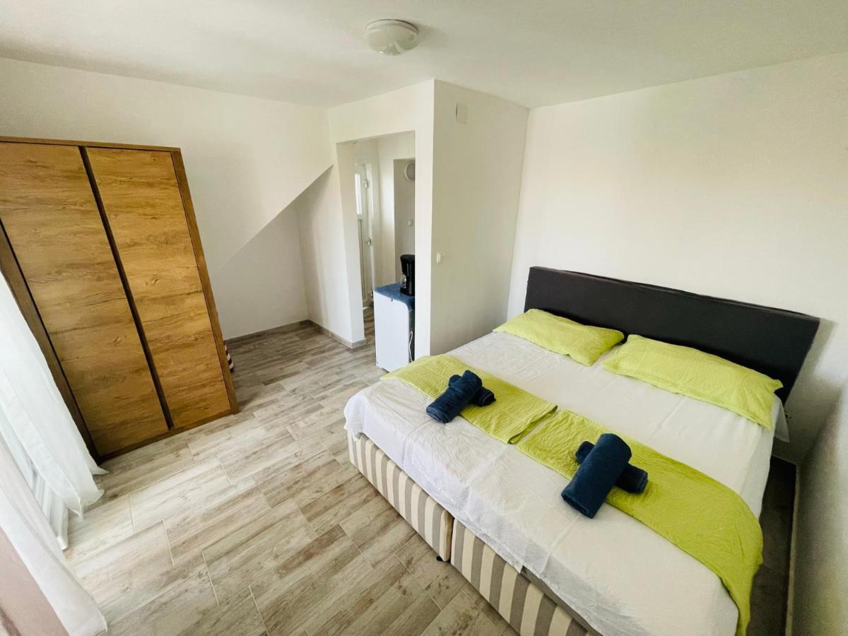 Beauty Living Jasmina Apartment Punat Bagian luar foto