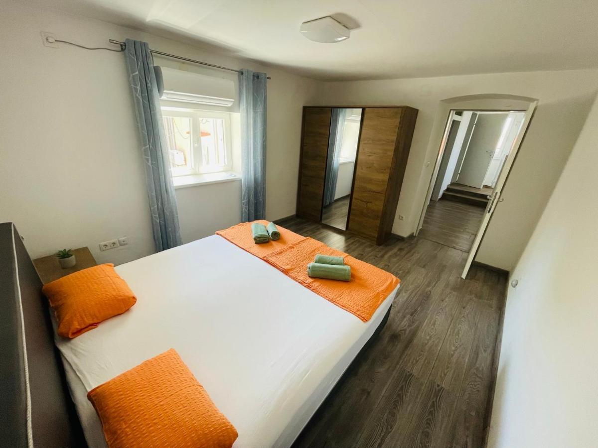 Beauty Living Jasmina Apartment Punat Bagian luar foto